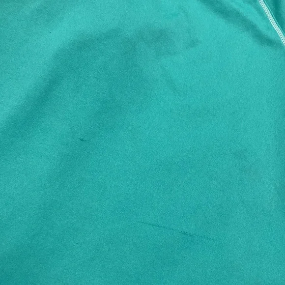 Old Navy and Champion Exercise Shirts (2) - Picture 13 of 13